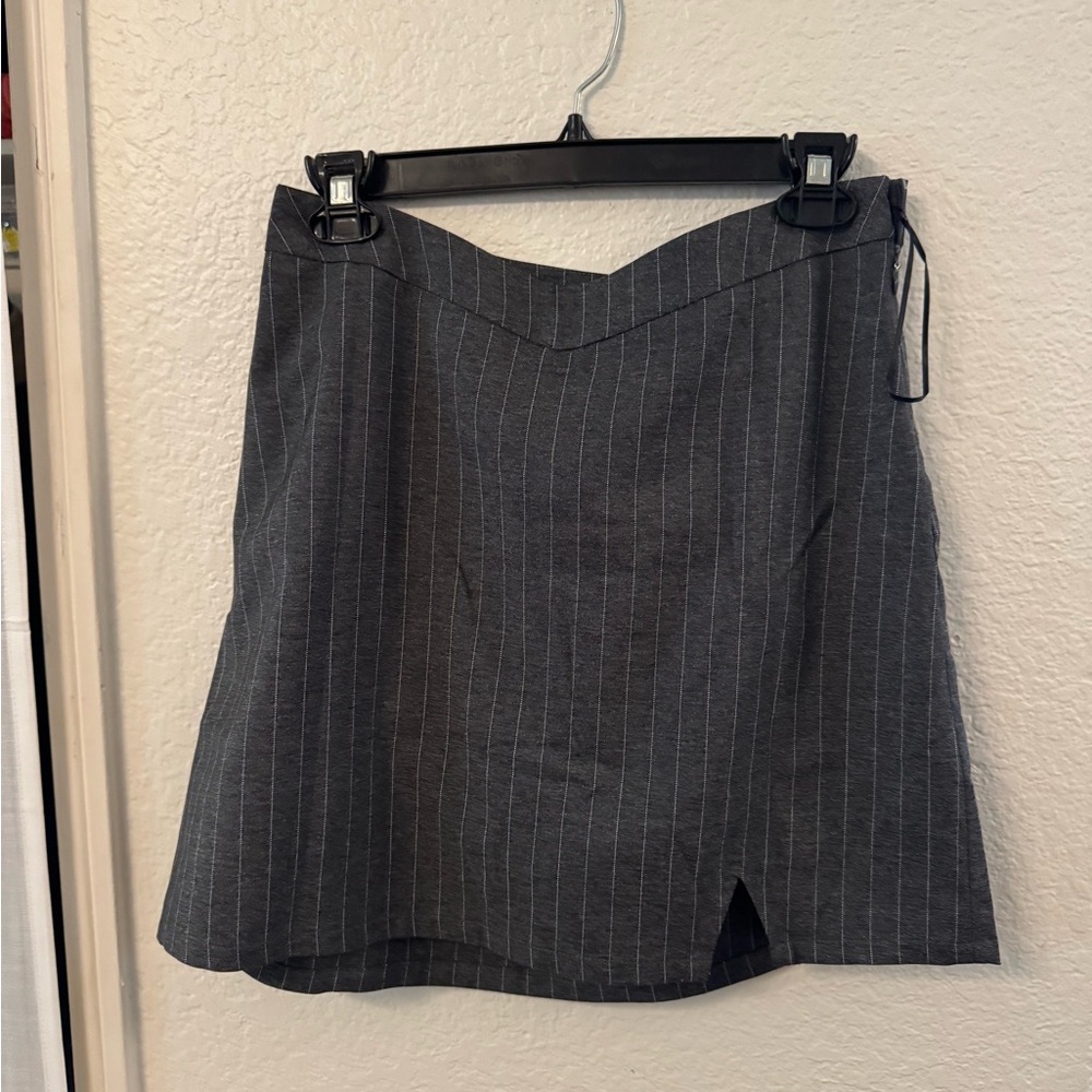 Princess Polly Gray A-Line pinstripe Mini Skirt Asymmetrical Slit
